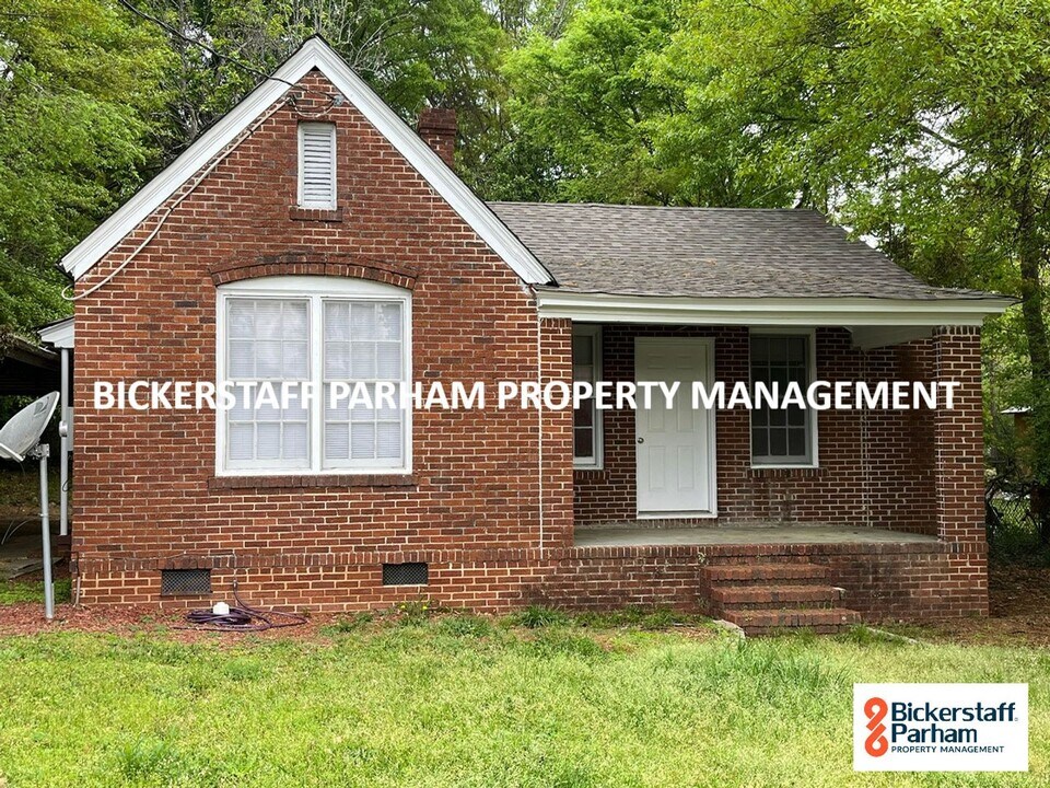 2115 Pageland Dr in Columbus, GA - Building Photo
