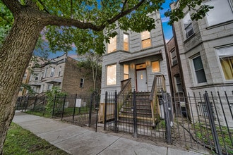 1826 S Hamlin Ave in Chicago, IL - Building Photo - Building Photo
