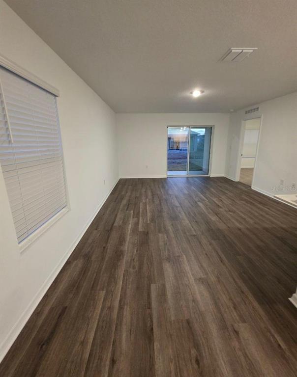 3364 Pine Lily Ave in Poinciana, FL - Building Photo - Building Photo