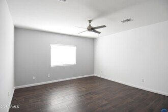 1527 E Germann Rd in San Tan Valley, AZ - Building Photo - Building Photo
