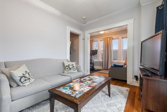 439 Ashmont St-Unit -439 in Boston, MA - Building Photo - Building Photo