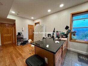 20 Winthrop St, Unit 3 in Boston, MA - Foto de edificio - Building Photo