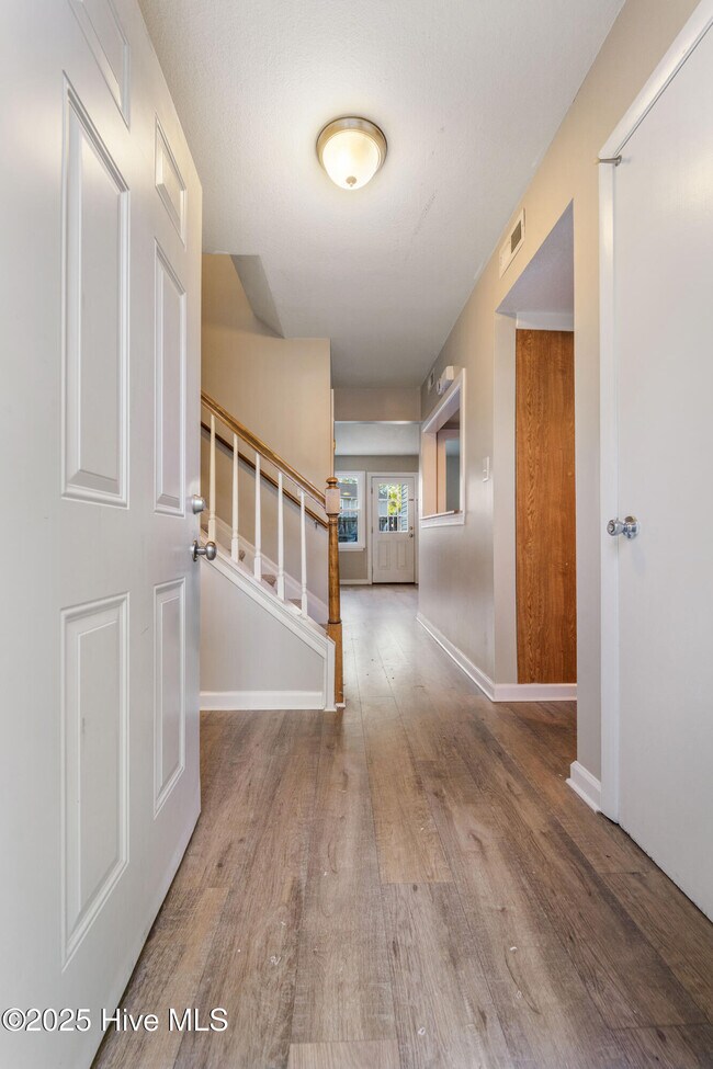 103 King George Ct in Jacksonville, NC - Building Photo - Building Photo