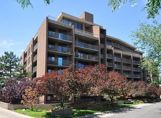 property at 245 N Vine St