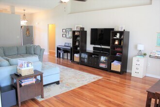 2176 Bromly Dr in Navarre, FL - Building Photo - Building Photo