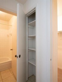 60 W Park West Dr photo'