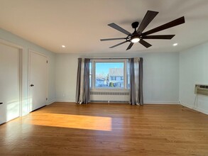 228 Jennings Rd in Fairfield, CT - Building Photo - Building Photo