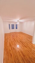 71 Hartford St, Unit Apt 2 in Newark, NJ - Building Photo
