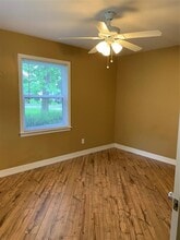 1117 Hoelewyn Dr in Angleton, TX - Building Photo - Building Photo