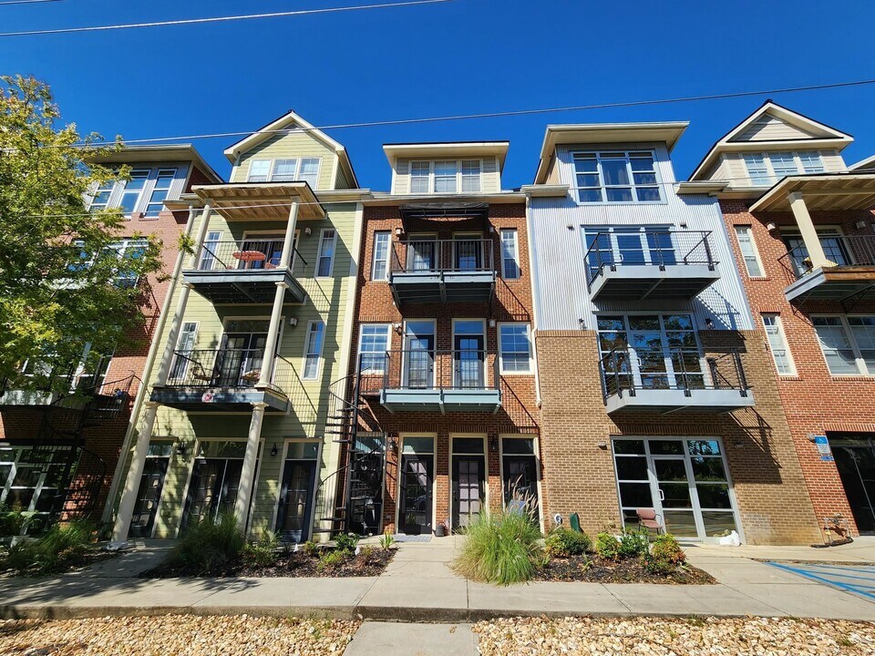 415 St Francis St in Tallahassee, FL - Building Photo