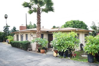 Broadway Apartments in Temple City, CA - Building Photo - Building Photo