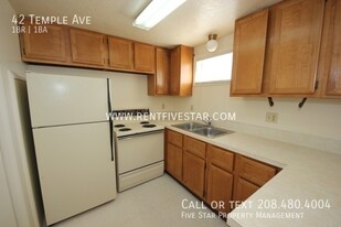 42 Temple Ave in Pocatello, ID - Building Photo - Building Photo