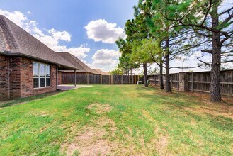 12410 S Date Pl in Jenks, OK - Building Photo - Building Photo