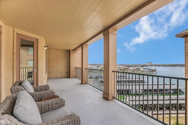 property at 101 W Bank