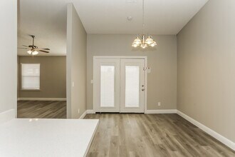 6533 Faith Peak Dr in Las Vegas, NV - Building Photo - Building Photo