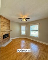 133 E Lloyd St in Milwaukee, WI - Building Photo