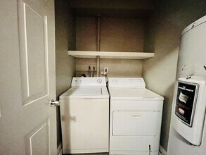 331 Rose St, Unit 1 in Chester, PA - Building Photo - Building Photo