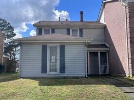 2014 Rexford Rd in Montgomery, AL - Building Photo