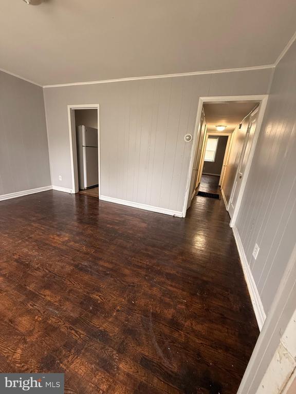 property at 603 Maude Ave