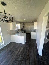 4938 Glenpark Dr in La Porte, TX - Building Photo - Building Photo