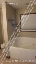 440 Armand Dr in Troy, OH - Building Photo - Building Photo