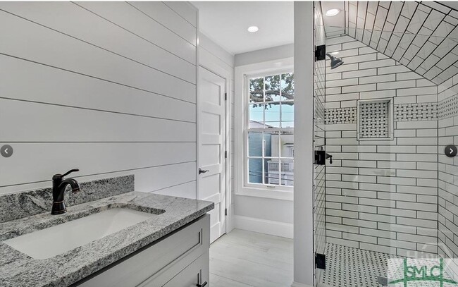 property at 38 Price St