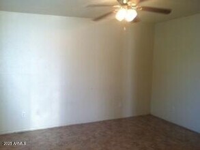 423 S Mitchell Dr in Tempe, AZ - Building Photo - Building Photo