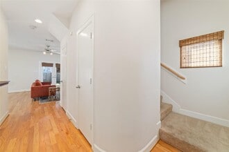 826 E 40th St in Houston, TX - Building Photo - Building Photo