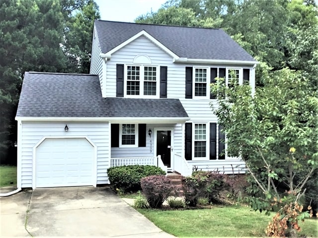 property at 4909 Heritage Woods Ct