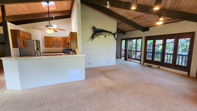 77-6466-6466 Marlin Rd in Kailua Kona, HI - Foto de edificio - Building Photo