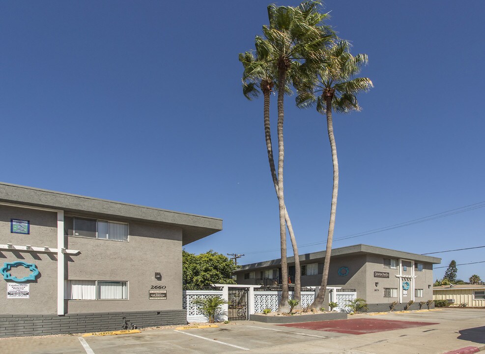 Catalina Pacific Apartments in San Diego, CA - Foto de edificio