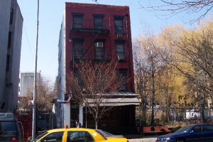 137 Avenue C in New York, NY - Building Photo - Building Photo