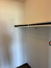 209 Estelle St in Dysart, IA - Foto de edificio - Building Photo