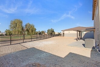 5749 Club House Dr in Fort Mohave, AZ - Building Photo - Building Photo