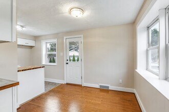 32 Highland Dr in Camp Hill, PA - Building Photo - Building Photo