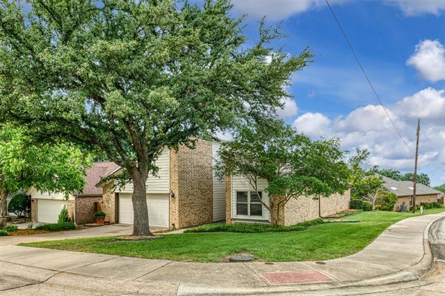 2523 Cattail Ct in Carrollton, TX - Building Photo - Building Photo