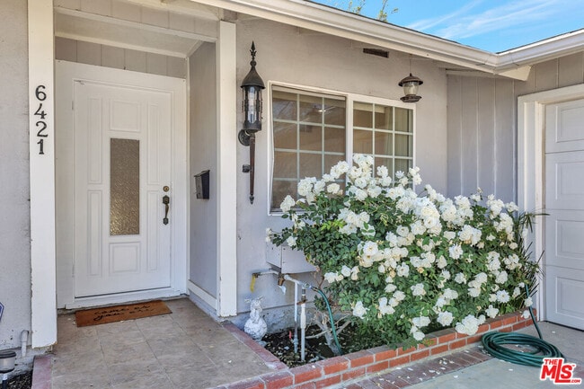6421 Franrivers Ave in Los Angeles, CA - Building Photo - Building Photo