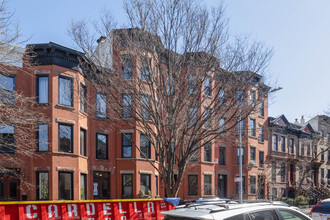 33 Saint Marks Ave in Brooklyn, NY - Building Photo - Building Photo