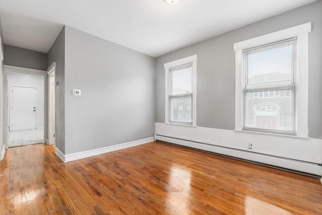 156 Shepard Ave, Unit 2