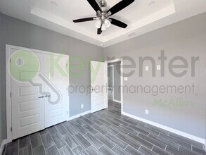 3008 W Driftwood St in Edinburg, TX - Building Photo - Building Photo