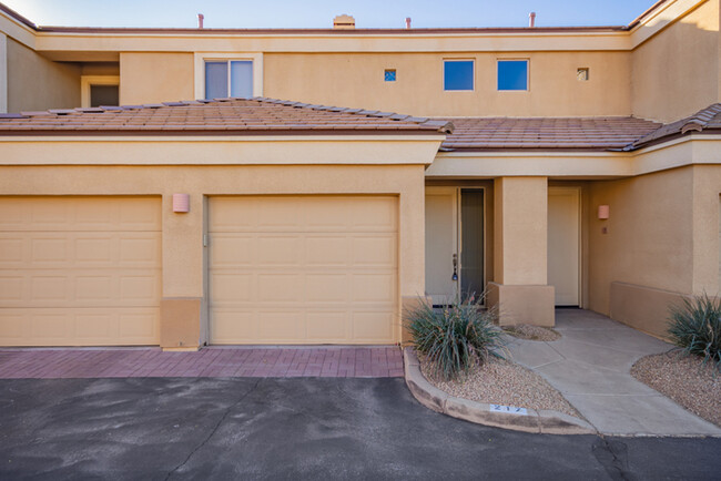 7887 N 16th St in Phoenix, AZ - Building Photo - Building Photo