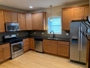 3347 N Harding Ave in Chicago, IL - Building Photo - Building Photo