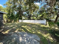 8305 N Hillsborough Ln in Tampa, FL - Building Photo - Building Photo