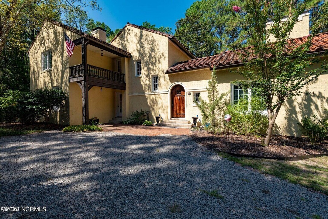 290 Becky Branch Rd in Southern Pines, NC - Building Photo