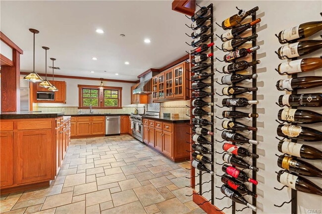 345 N Alta Vista Ave in Monrovia, CA - Building Photo - Building Photo