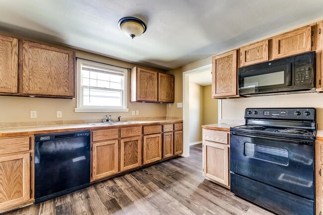 628 N Broadview Ave in Wichita, KS - Building Photo - Building Photo
