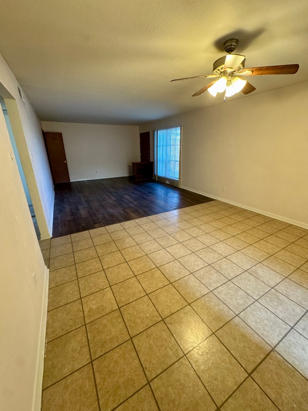 6900 Escondido Dr, Unit Apt A in El Paso, TX - Building Photo - Building Photo