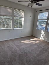 8550 Touchton Rd, Unit Unit# 1827 in Jacksonville, FL - Foto de edificio - Building Photo