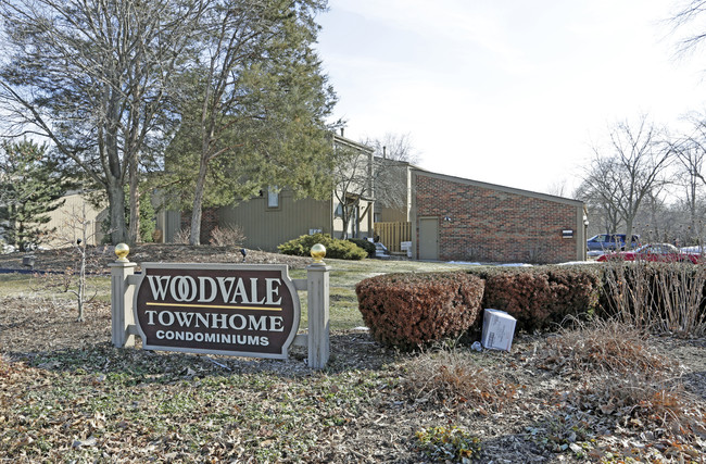 Woodvale Townhome Condos in Southfield, MI - Building Photo - Building Photo