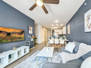 3021 Routh St-Unit -ID1055703P in Dallas, TX - Building Photo - Building Photo